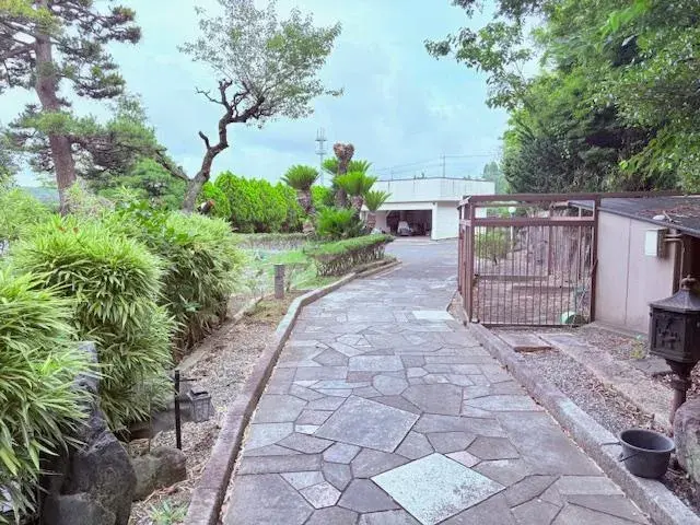 Slide 3