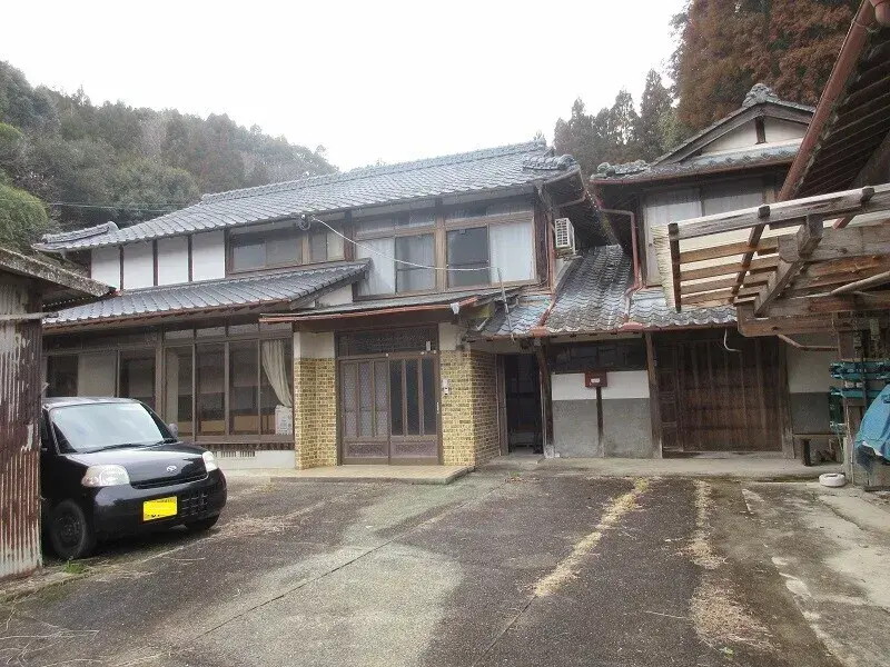 Akiya in Takeo