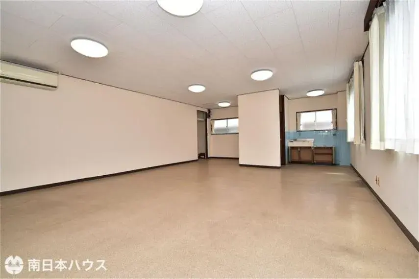 One Room (Layout 1R x 5 Units) Kagoshima City Kagoshima Prefecture (11)