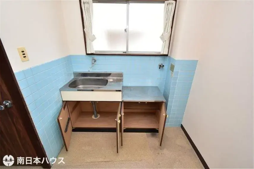 One Room (Layout 1R x 5 Units) Kagoshima City Kagoshima Prefecture (16)