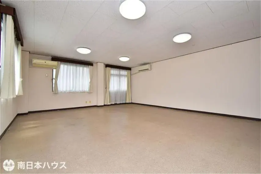 One Room (Layout 1R x 5 Units) Kagoshima City Kagoshima Prefecture (8)