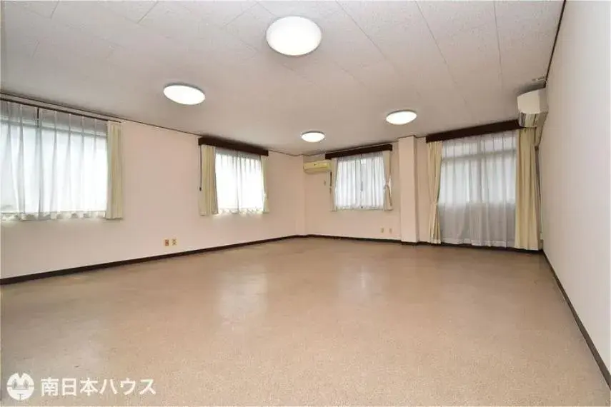 One Room (Layout 1R x 5 Units) Kagoshima City Kagoshima Prefecture (9)