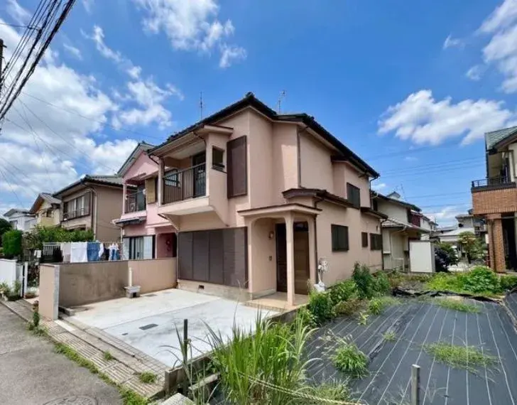 Akiya in Yachiyo