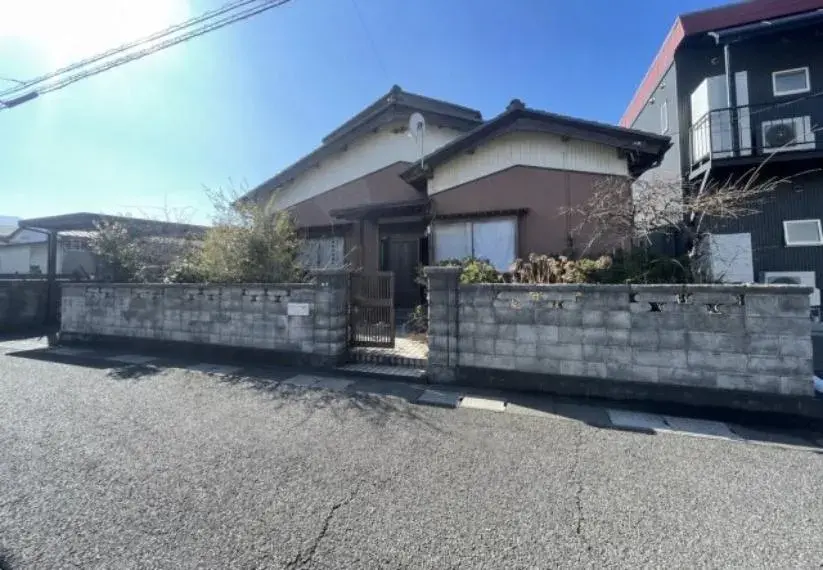 Akiya in Tsuruga