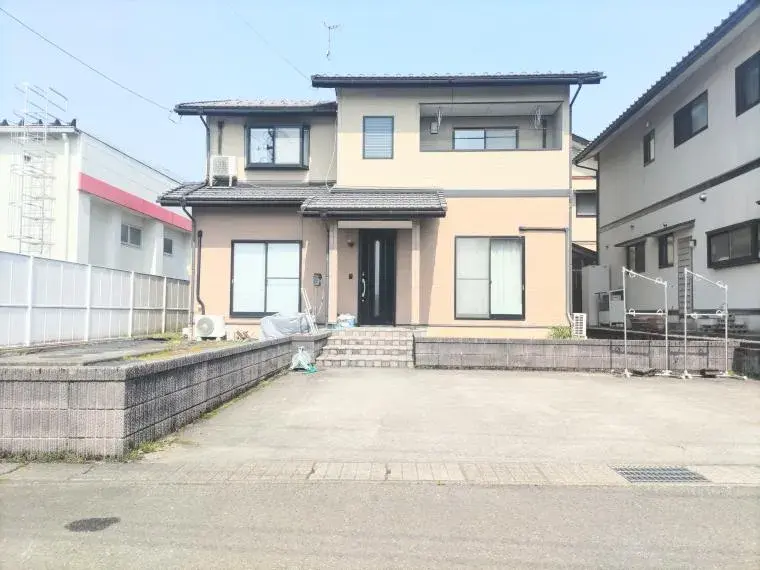 Akiya in Echizen