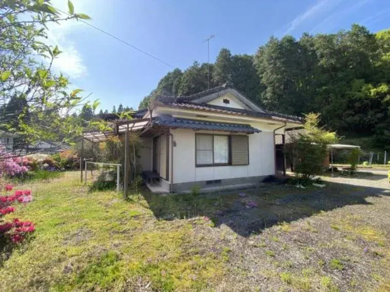 4DK Property Kobayashi City Miyazaki Prefecture (2)