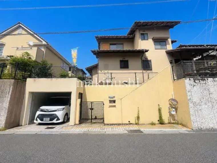 Akiya in Sakai