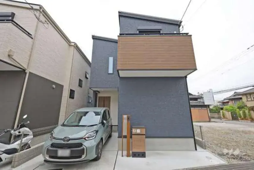 Akiya in Minoh