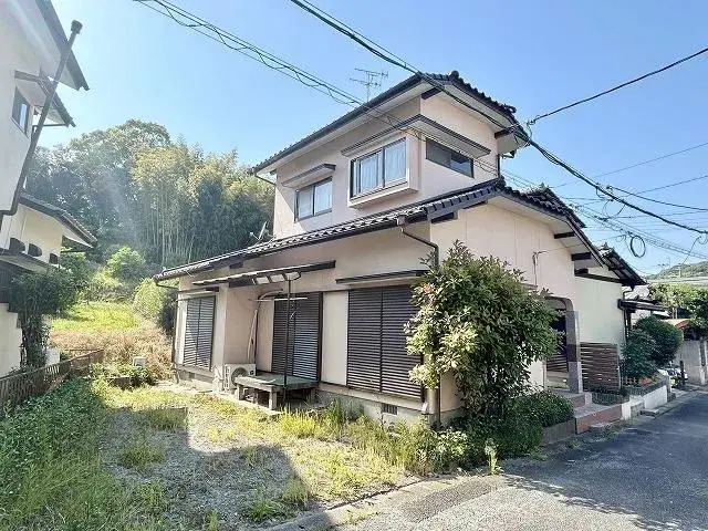 Akiya in Koga