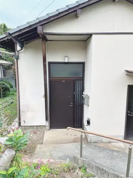 Slide 3