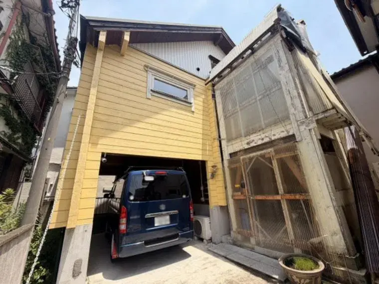 Akiya in Ichikawa