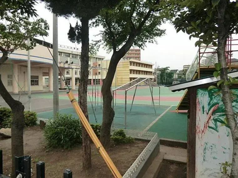 Slide 4
