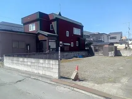 Akiya in Hirosaki