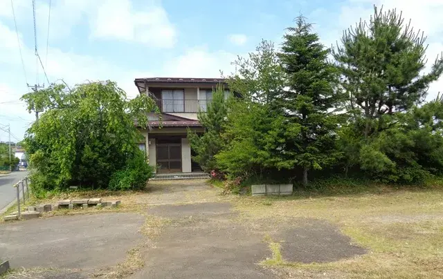 Akiya in Sanjū-machi