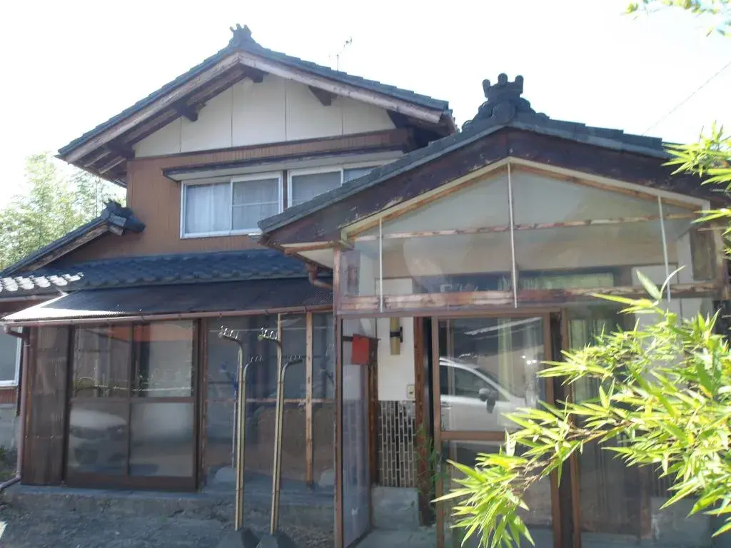 Akiya in 胎内市
