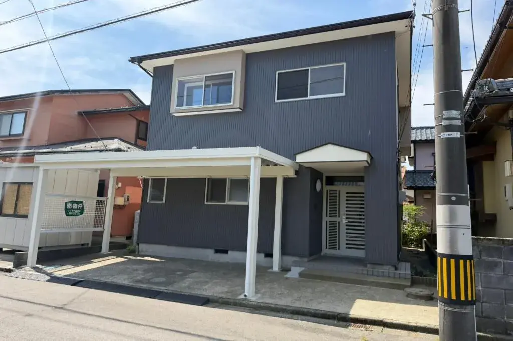 Akiya in Sakai