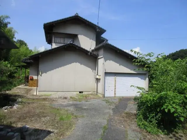 Slide 4