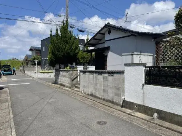 Akiya in Nakama
