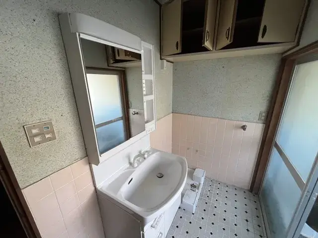 Propiedad 5DK Ciudad de Shikokuchuo Prefectura de Ehime (12)