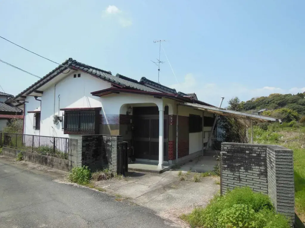 Akiya in Arao