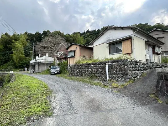 Slide 2