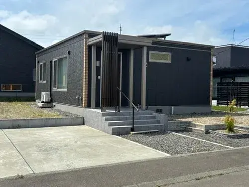 Hokkaido Chitose City 2LDK Property (2)