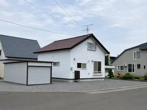 Akiya in Furano