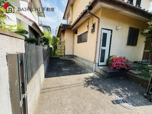 Slide 4