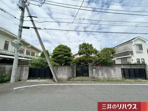 Akiya in Kodaira