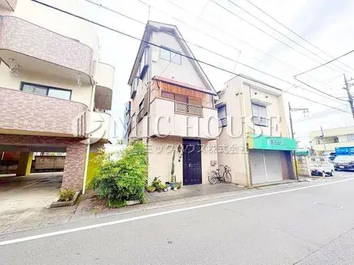 Akiya in Fussa