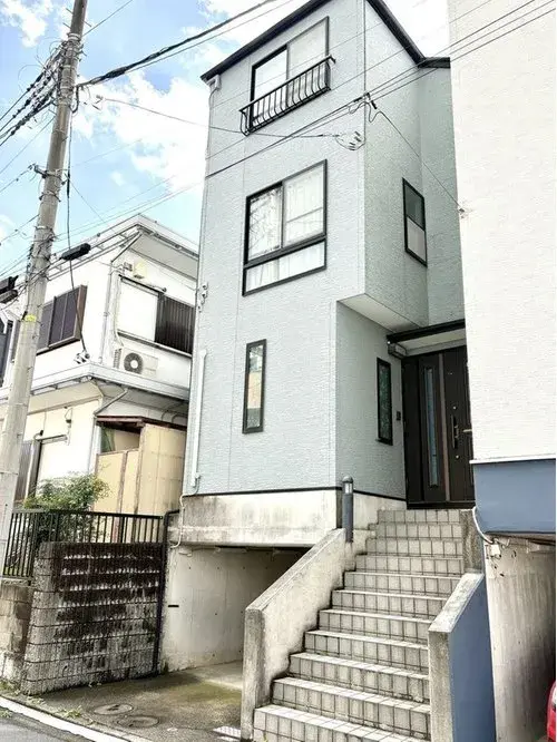 Akiya in Yokohama