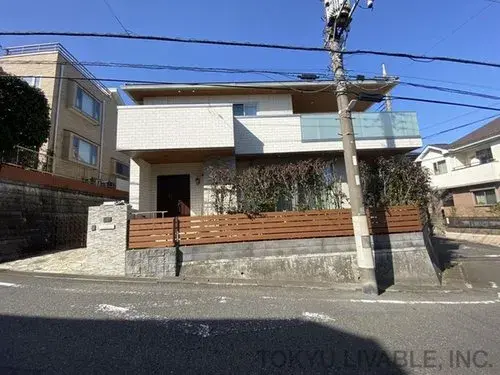 Akiya in Kawasaki