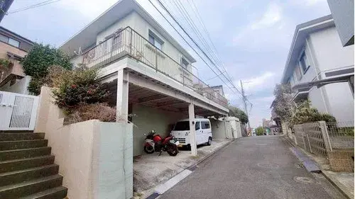 Akiya in Barrio Izumi