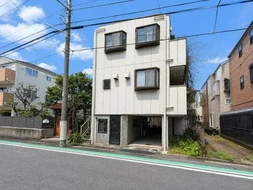 Akiya in Minami Ward