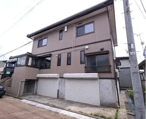 Akiya in 見附市