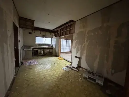 Fukui Prefecture Ono 2-Story Two-Family Home (4)