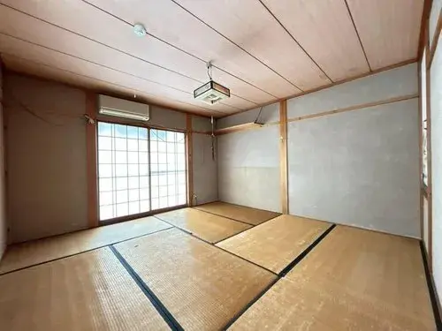 Fukui Prefecture Ono 2-Story Two-Family Home (5)