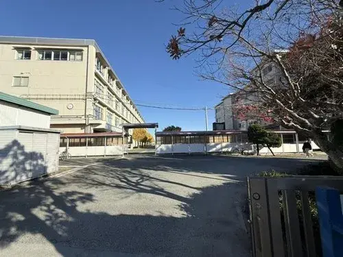 Akiya in Hamamatsu