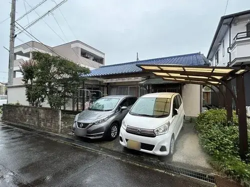 Akiya in Fuji