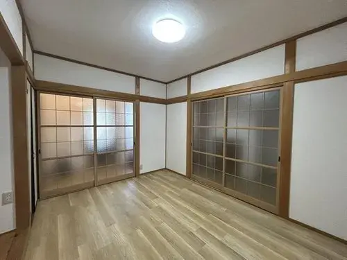 Two-Story Detached House, Yatomi City, Aichi Prefecture (2)