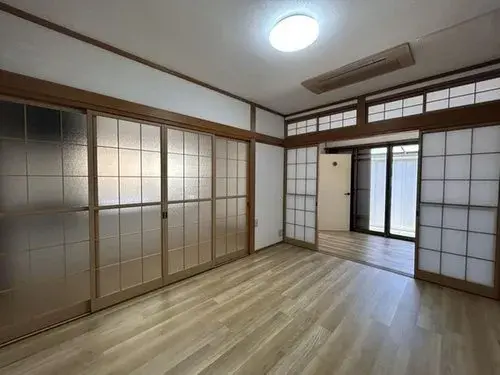 Two-Story Detached House, Yatomi City, Aichi Prefecture (4)