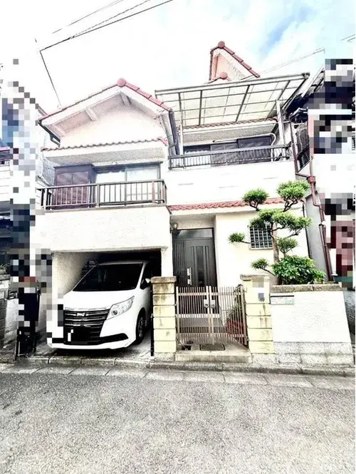 Akiya in Sakai