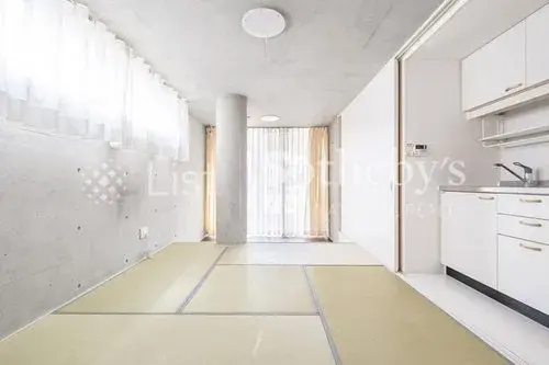 Inmueble de Oficinas en la Ciudad de Osaka, Prefectura de Osaka (2)