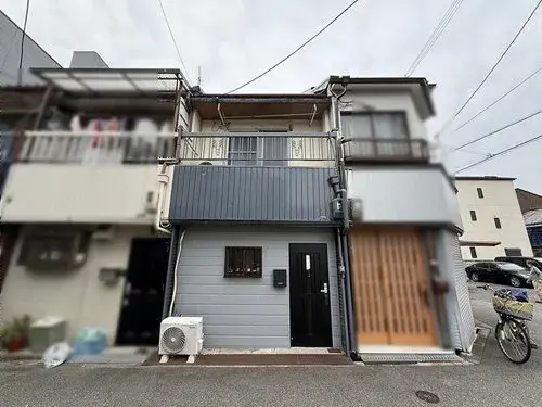 Akiya in Osaka