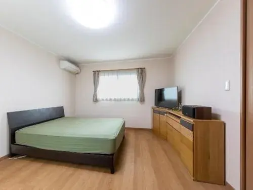 2-Story LDK 15+ Tatami Property Tomitabayashi City Osaka Prefecture (2)
