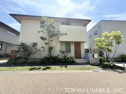 Akiya in Minoh