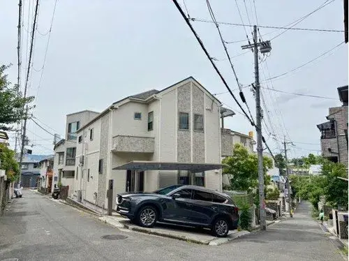 Akiya in Hirakata