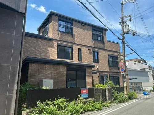 Akiya in Osaka