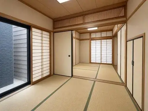 Akiya in Ville d'Osaka