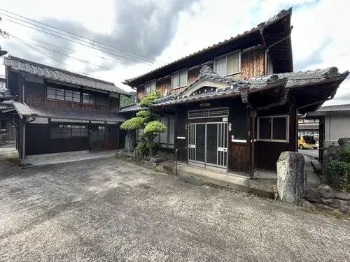 Akiya in Tamba